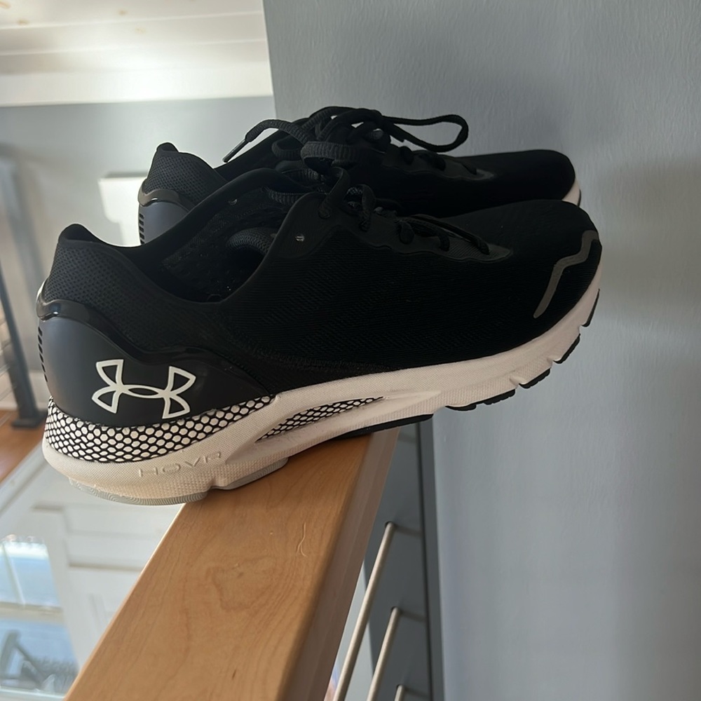 Women's UA HOVR™ Sonic 6 Running Shoes